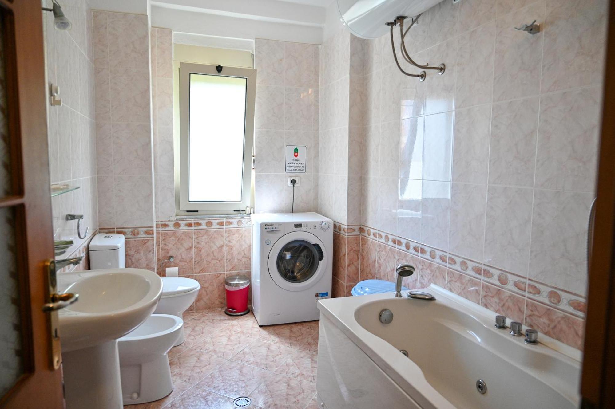 Roza's Apartament Durrës